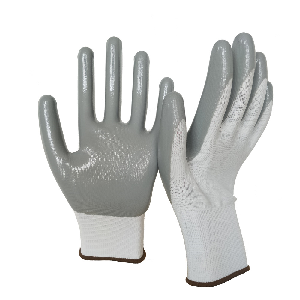 картинка Перчатки нейлоновые с нитриловым покрытием, бело-серые от магазина ТД Спецодежда-Эталон